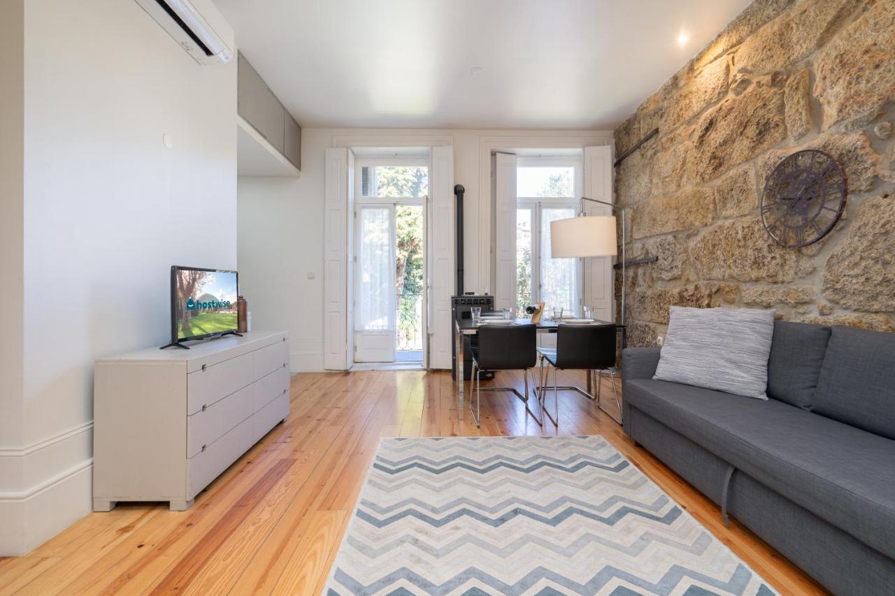 Host Wise - Homely Noble Flats - Garden & Jacuzzi Porto Exterior foto